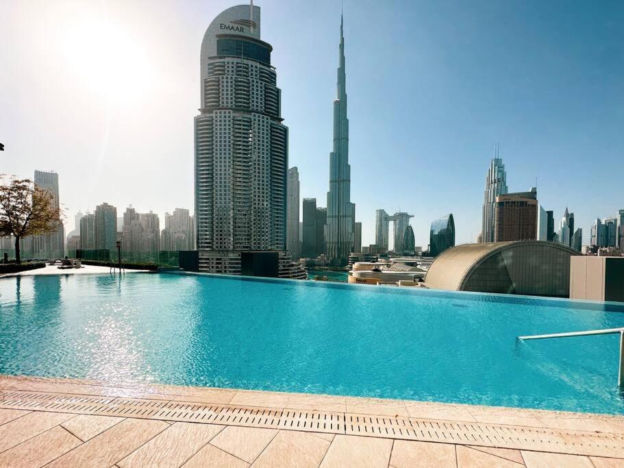 Magnificent Brand New Lux 3Br Burj & Fountain View Leilighet Dubai Eksteriør bilde